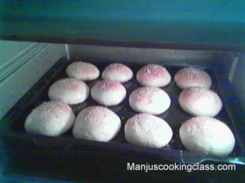 buns in oven