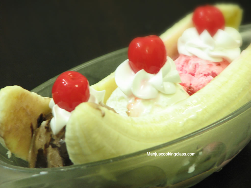 Banana Split Sundae