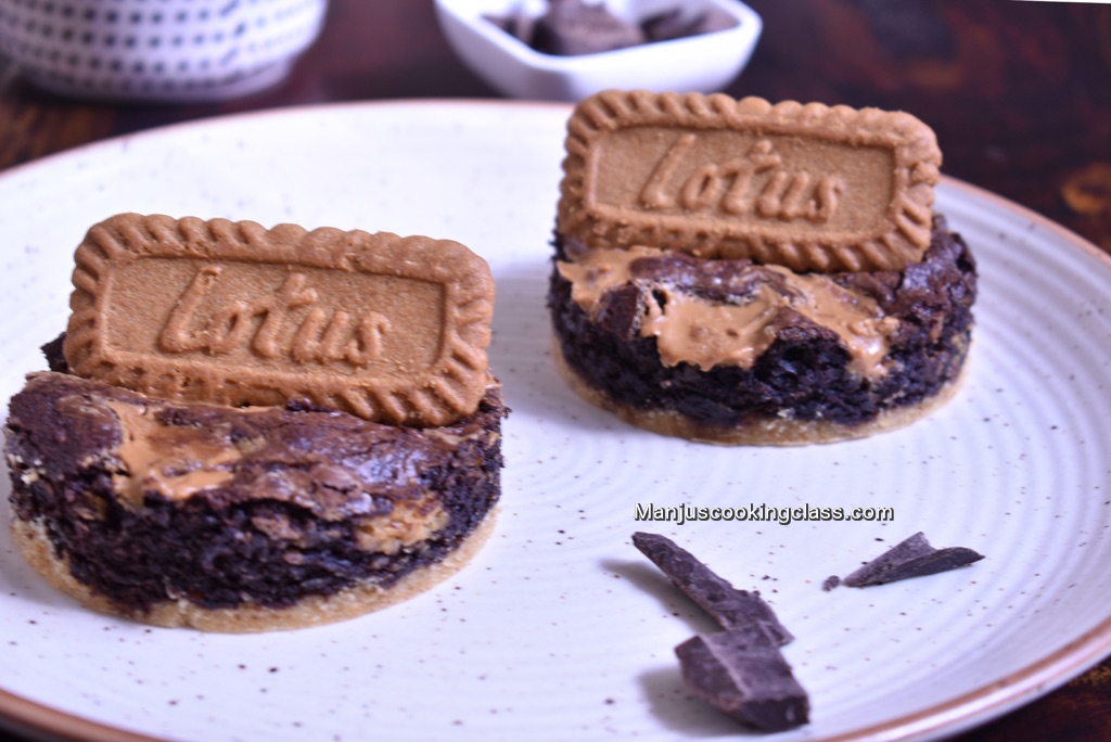 Biscoff Brookies