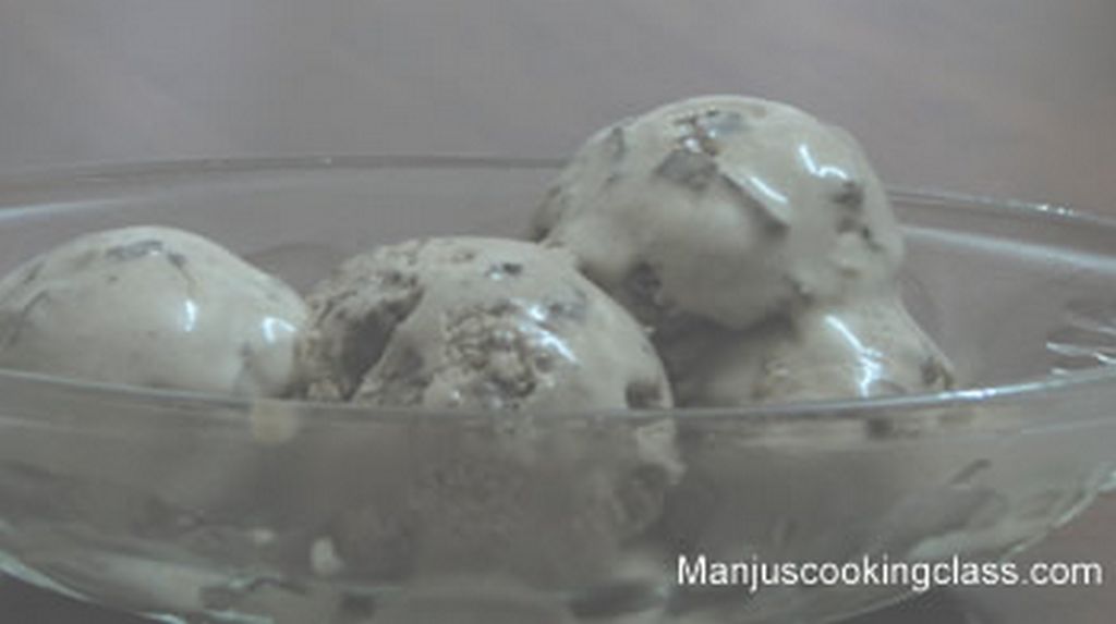 Chocolate chip ice cream