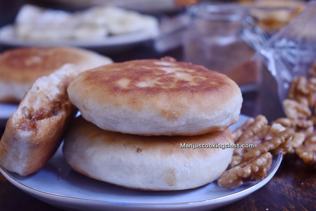 Hotteok (Korean Pancake)