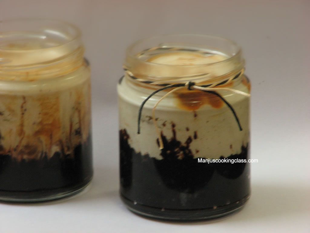 Microwave Brownie with Salted Caramel - Desserts in Jars
