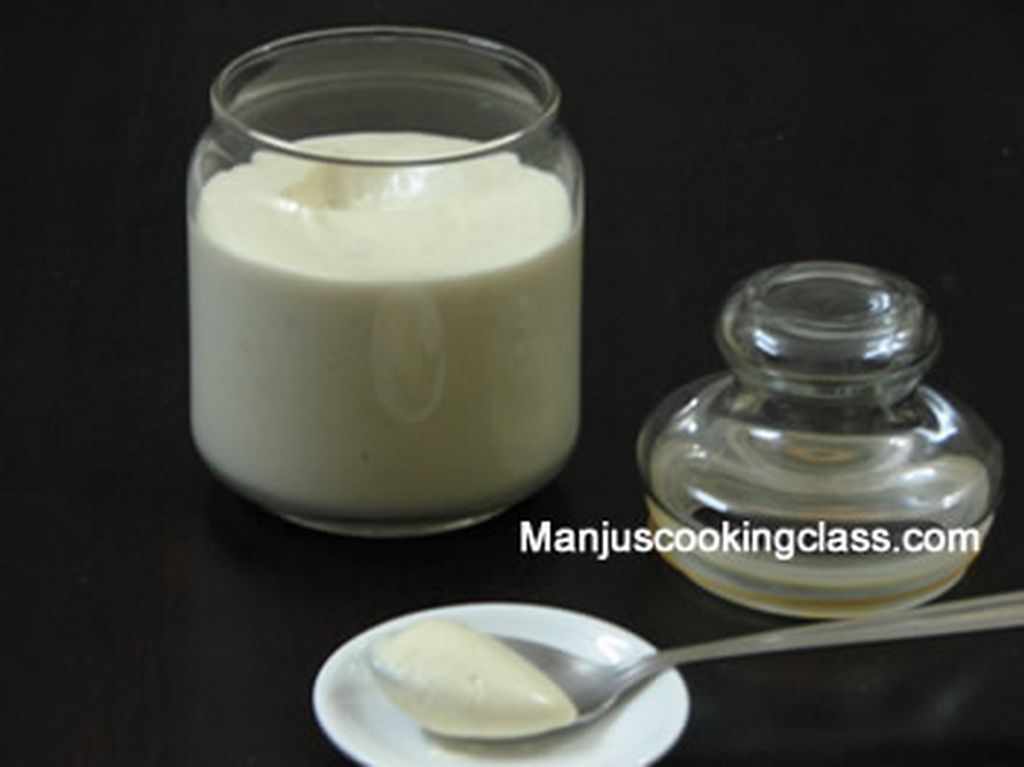 Eggless Mayonnaise Sauce