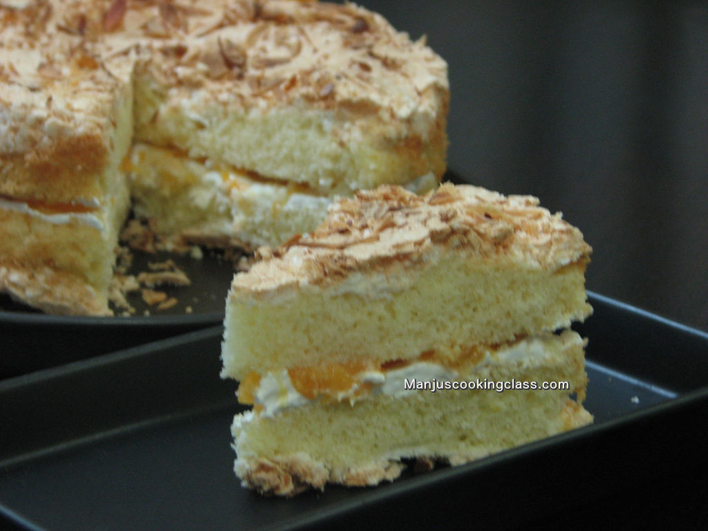 Crispy Meringue Sandwich Cake