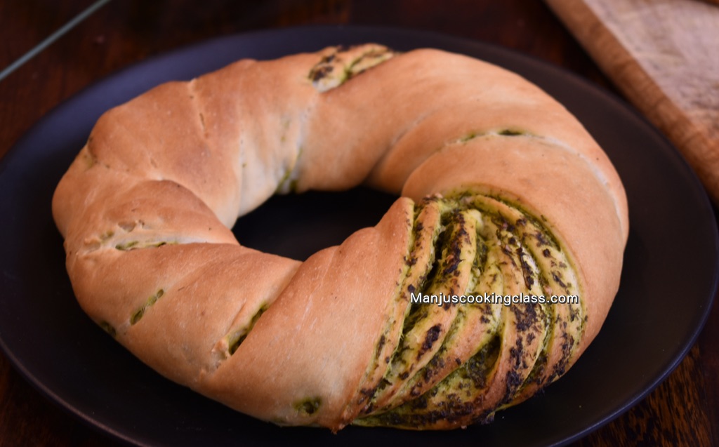 Pesto Bread