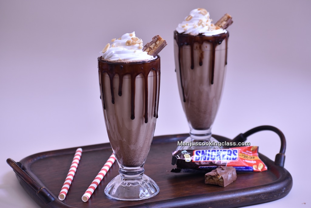 Snickers Milkshake