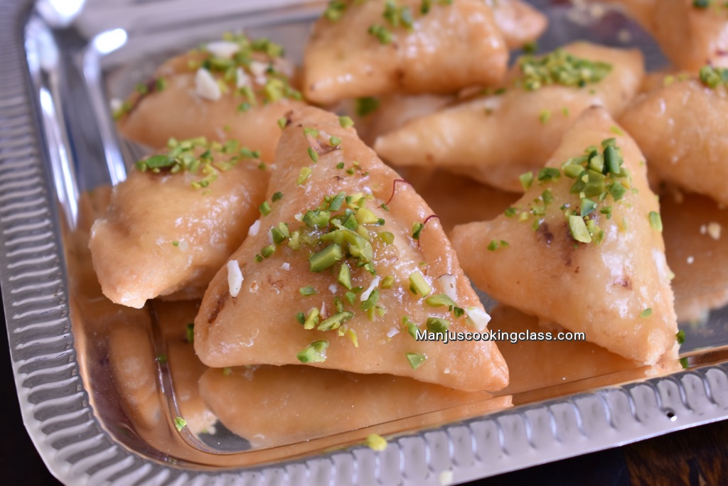 Sweet Khoya Samosa