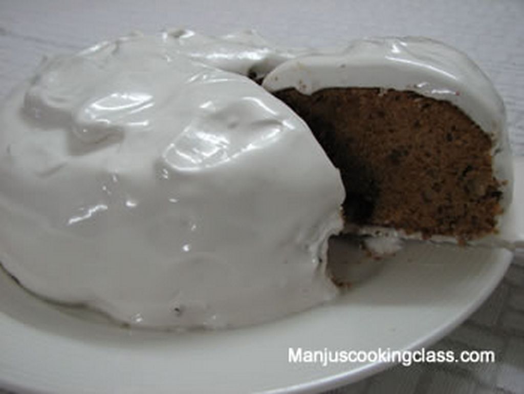 Wallnut Cake with American Frosting